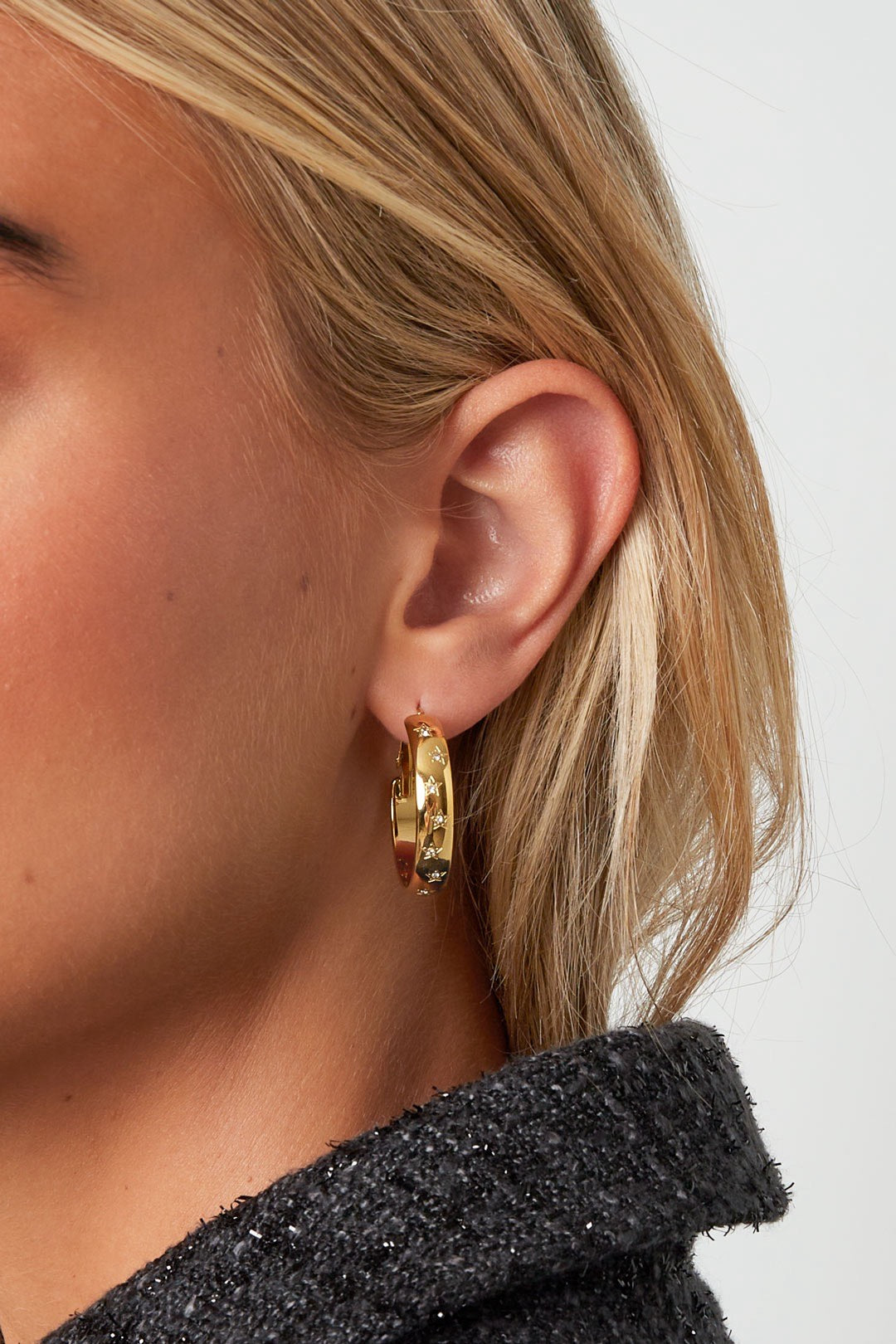 Trendy star hoops oorbellen goud